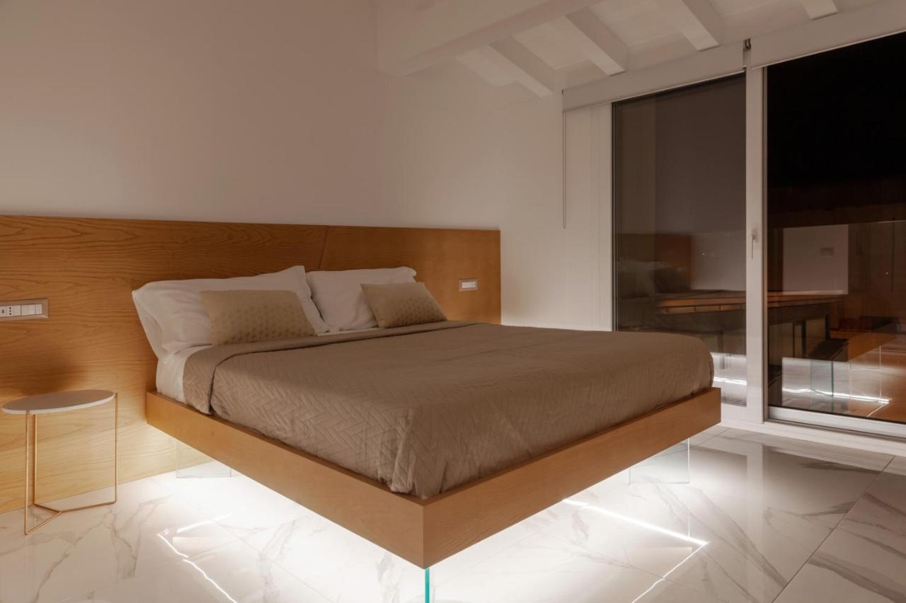 Cordovena Suites Capo d'Orlando Bagian luar foto